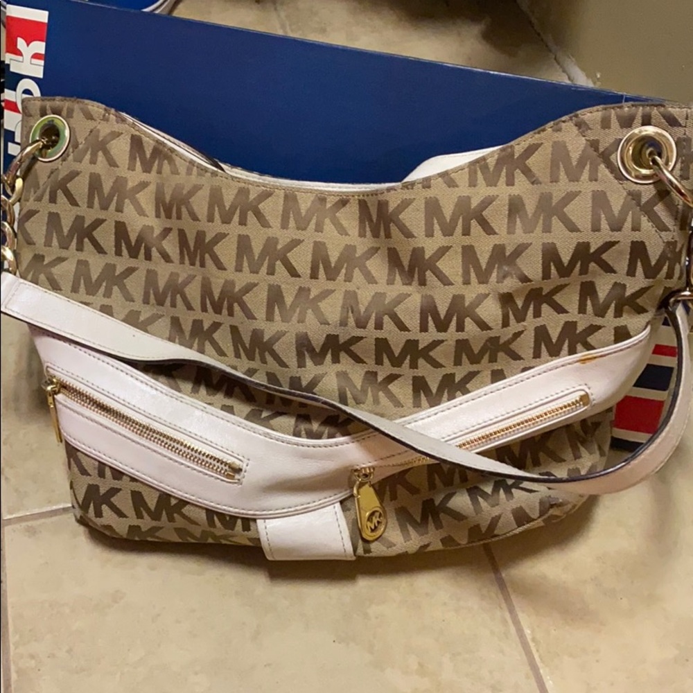 Michael Kors MK Logo Bag